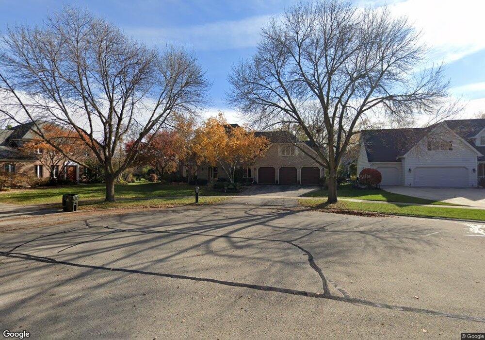 506 Cloverleaf Ct, Naperville, IL 60565 - photo 1