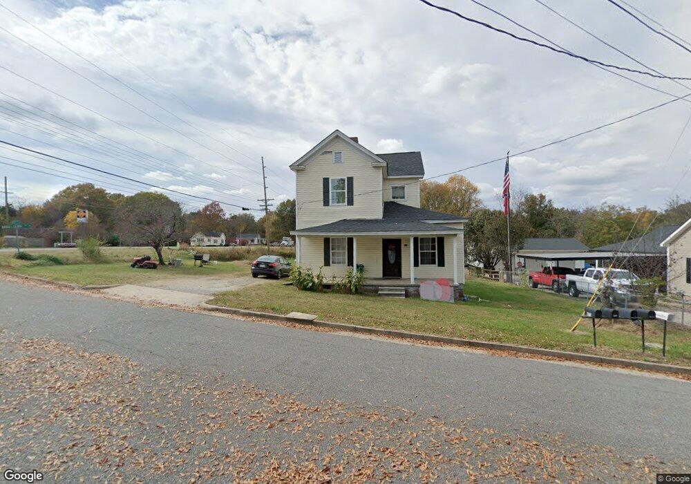 672 Main St SW, Concord, NC 28027 - photo 1