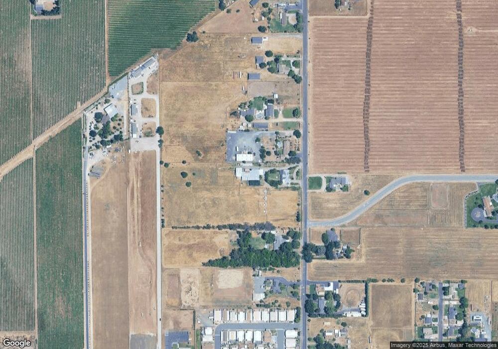 17451 N Tretheway Rd, Lockeford, CA 95237 - photo 1