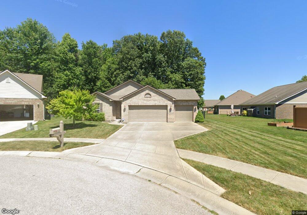 4617 Clifton Ct, Plainfield, IN 46168 - photo 1