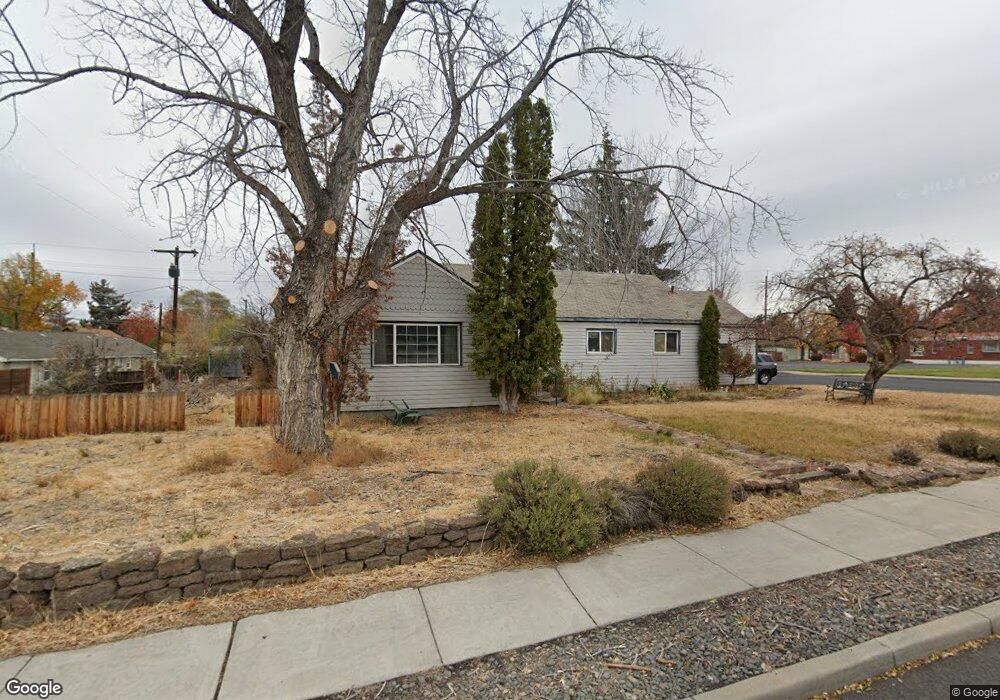 1211 SW Black Butte Blvd, Redmond, OR 97756 - photo 1