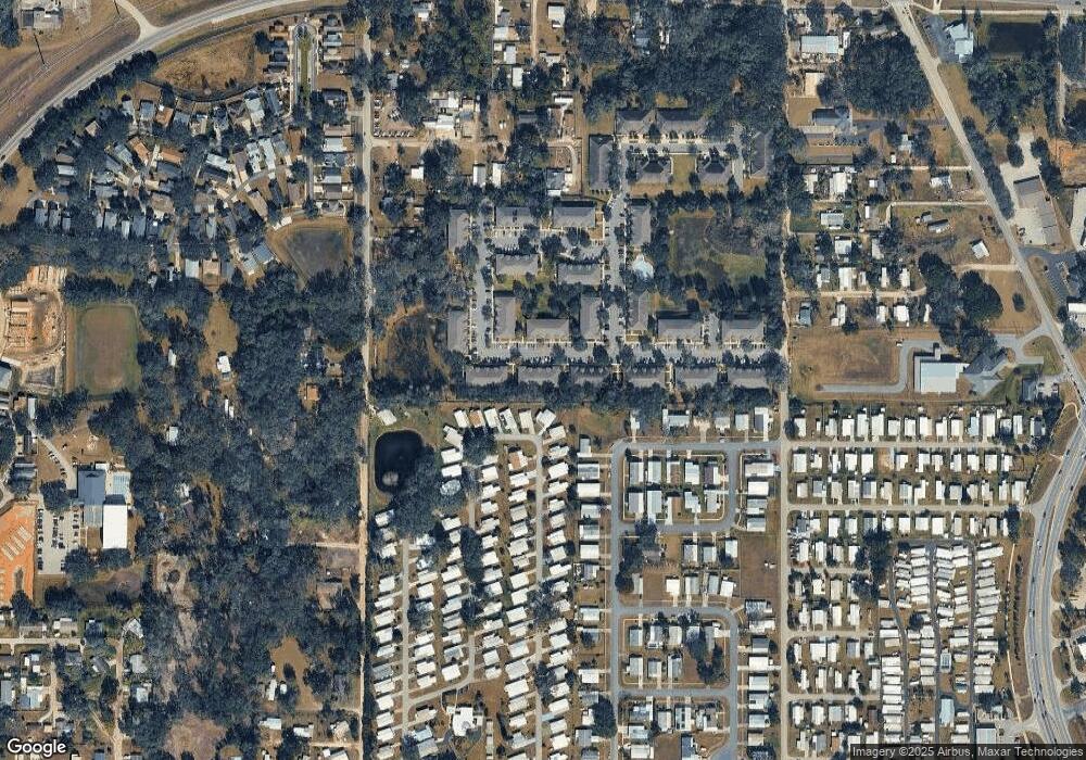 37610 Aaralyn Rd unit 2, Zephyrhills, FL 33542 - photo 1