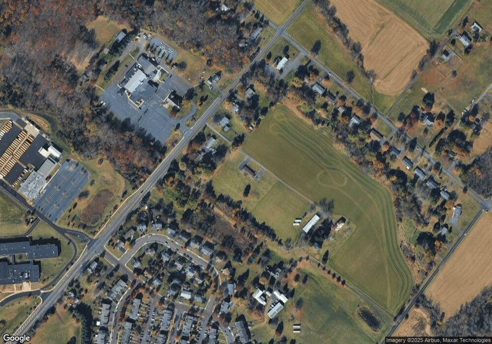 1613 N 5th St, Perkasie, PA 18944 - photo 1