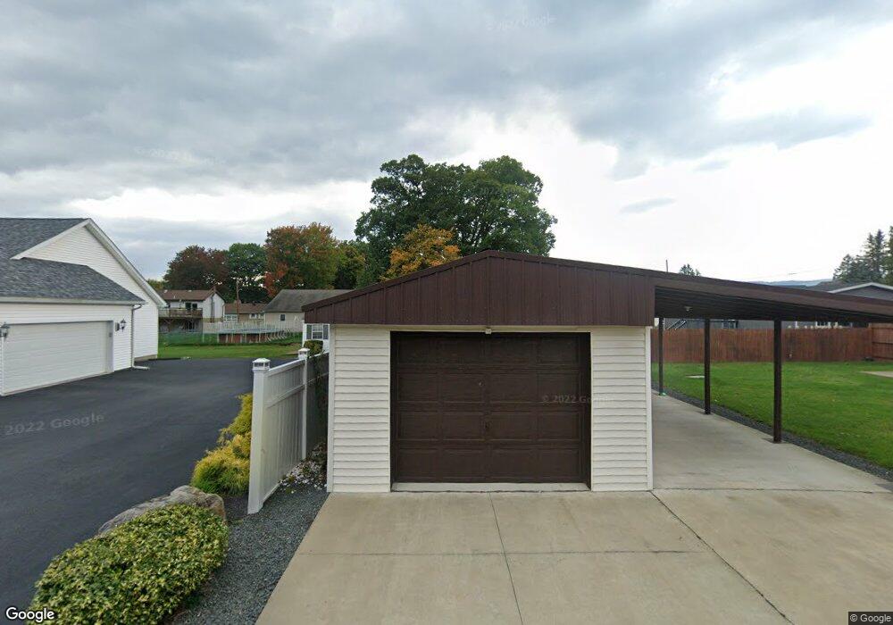 40 William St, Taylor, PA 18517 - photo 1