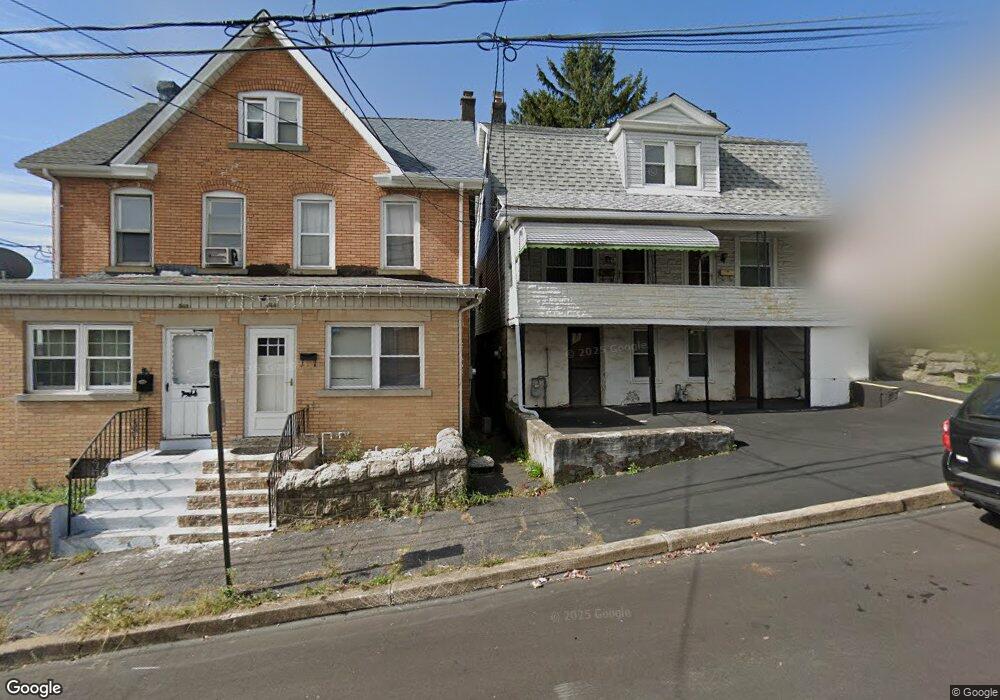541 Seybert St, Hazleton, PA 18201 - photo 1