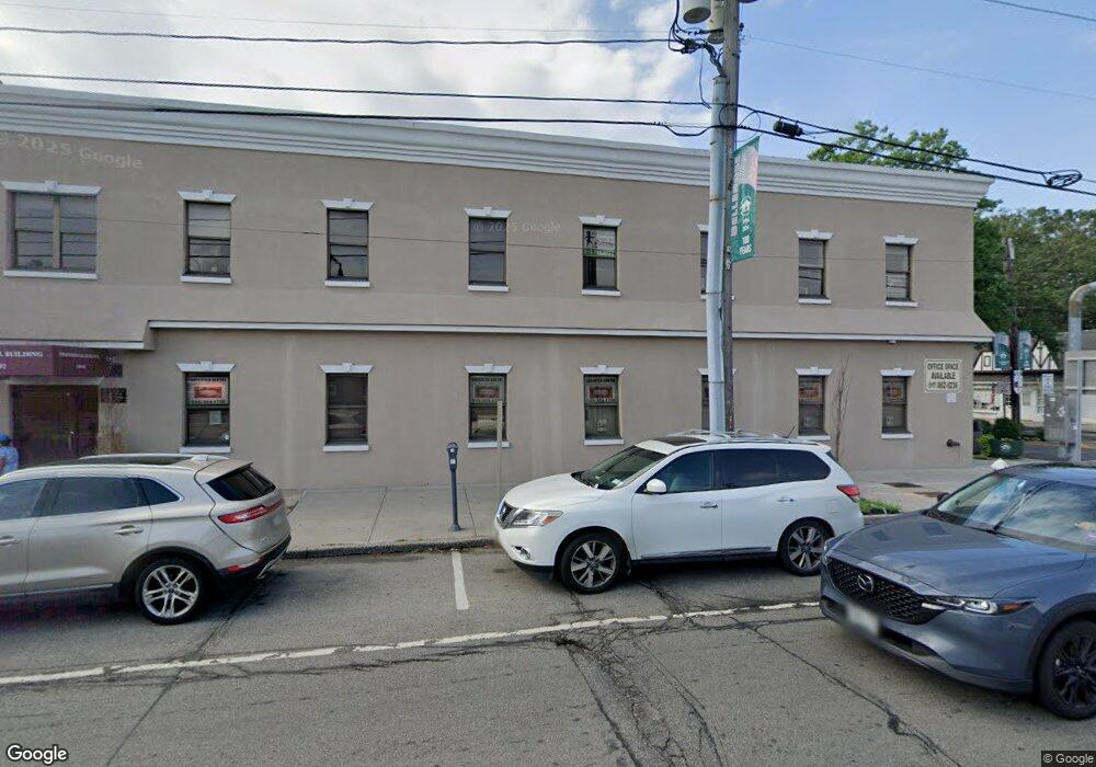 24404 Jericho Turnpike unit 2, Floral Park, NY 11001 - photo 1