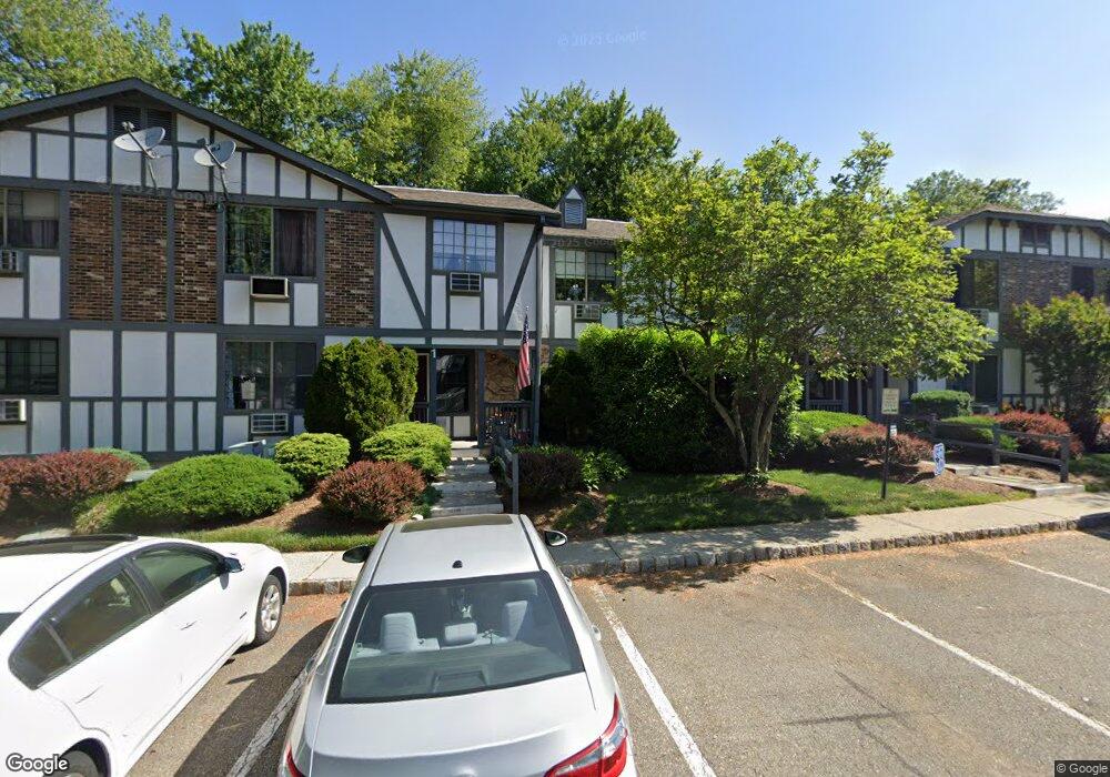 1D Terrace Dr unit 10, Chatham, NJ 07928 - photo 1