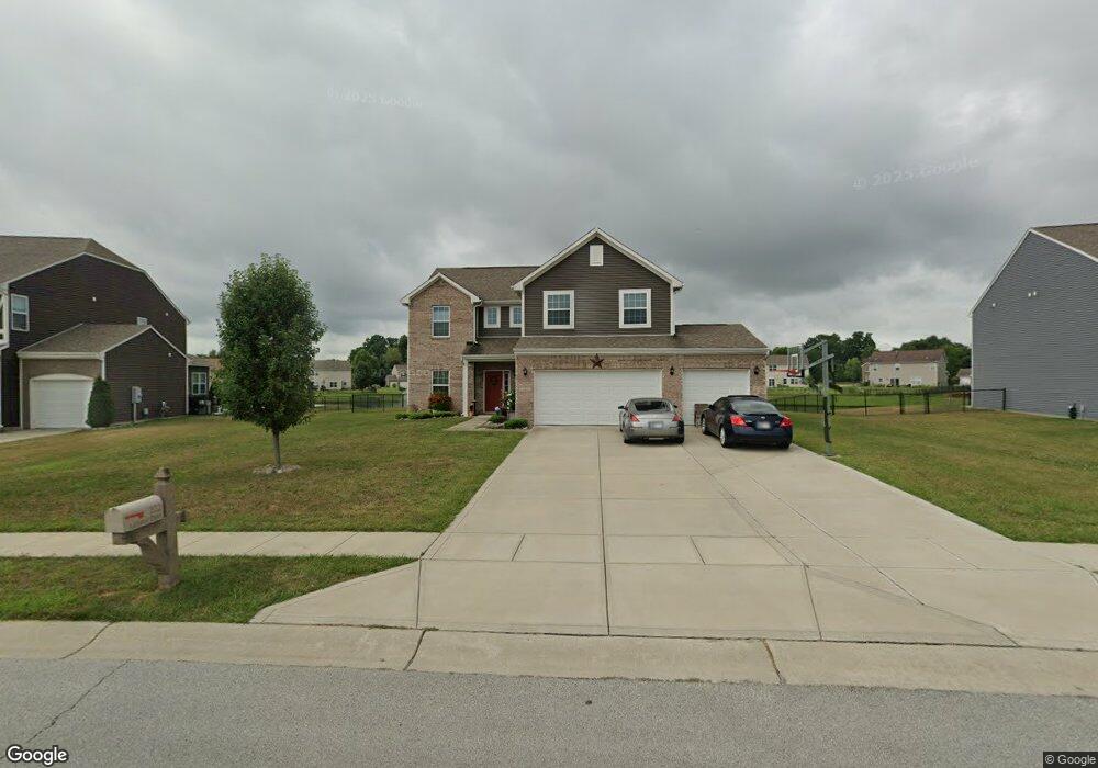 222 Larimar Dr, Whiteland, IN 46184 - photo 1