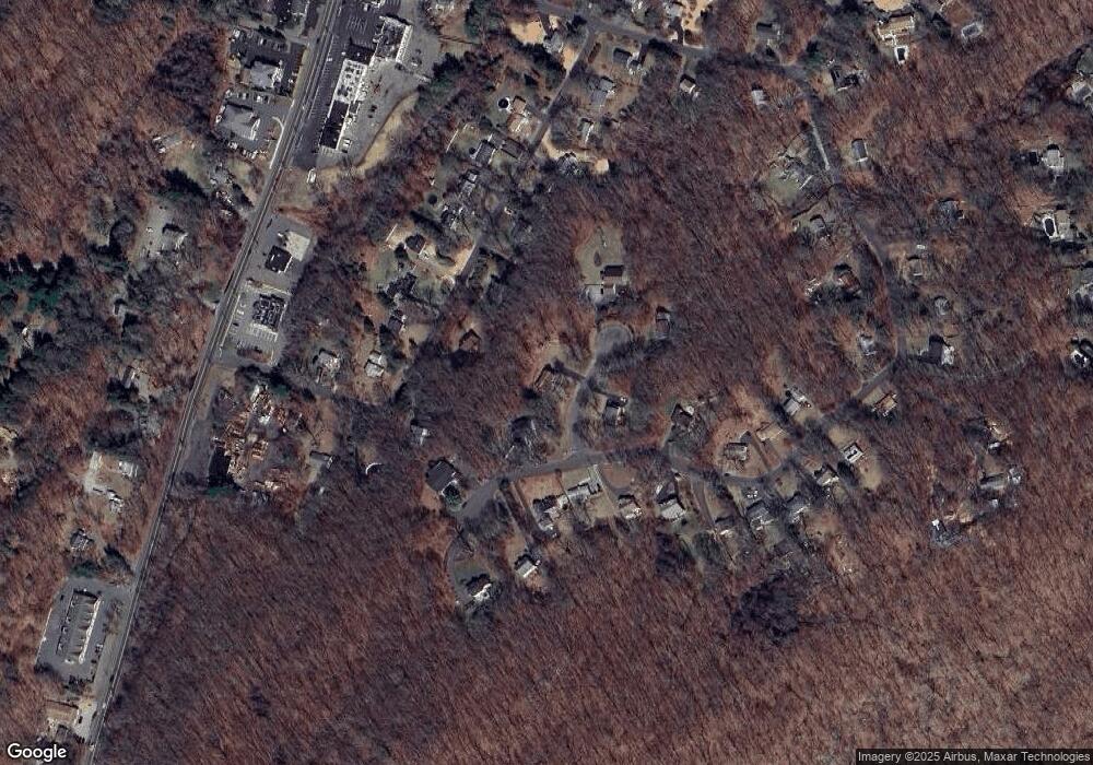 9 Woodacre Ln unit 2, Monroe, CT 06468 - photo 1