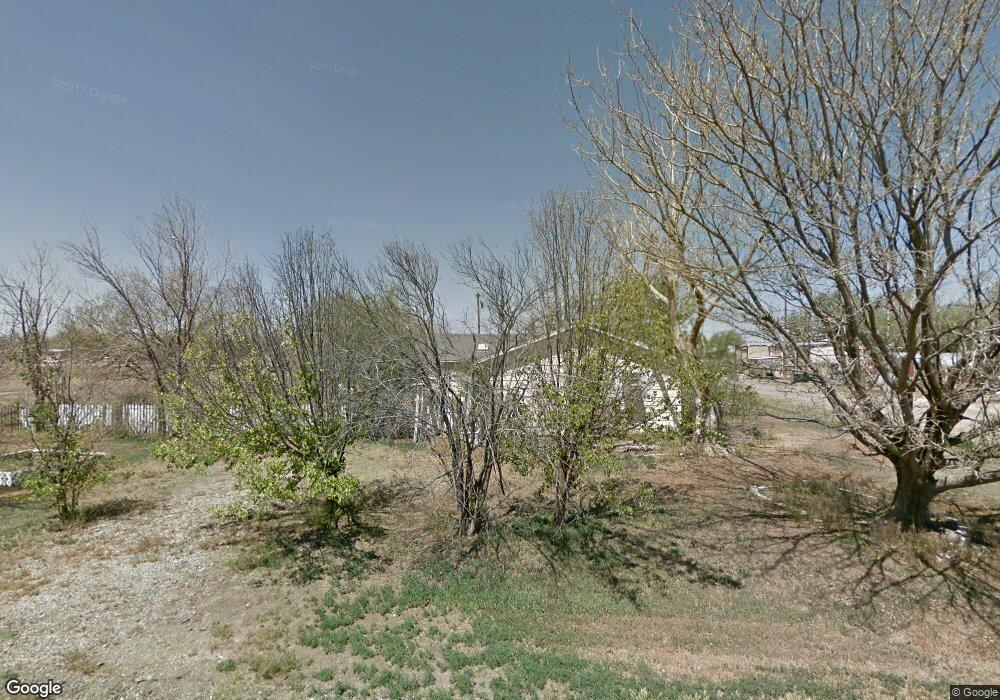 3015 Faulkner St, Plainview, TX 79072 - photo 1