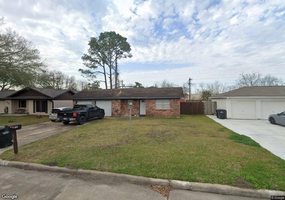 408 Linda Ln, Alvin, TX 77511 - photo 1