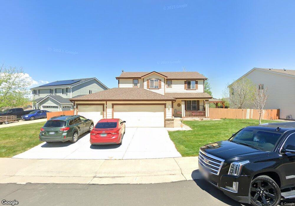 5256 S Riviera Cir, Aurora, CO 80015 - photo 1