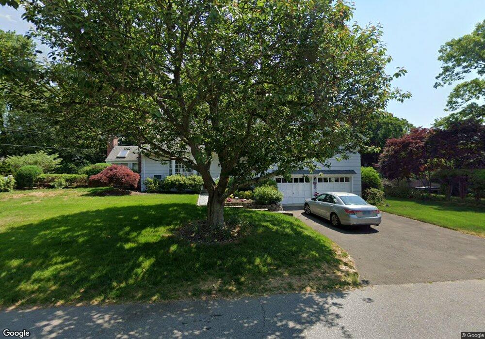 68 Daves Ln, Southport, CT 06890 - photo 1