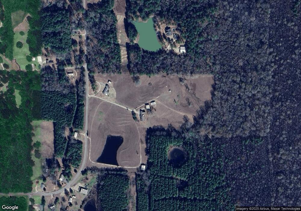 538 Reid Rd, Laurel, MS 39443 - photo 1