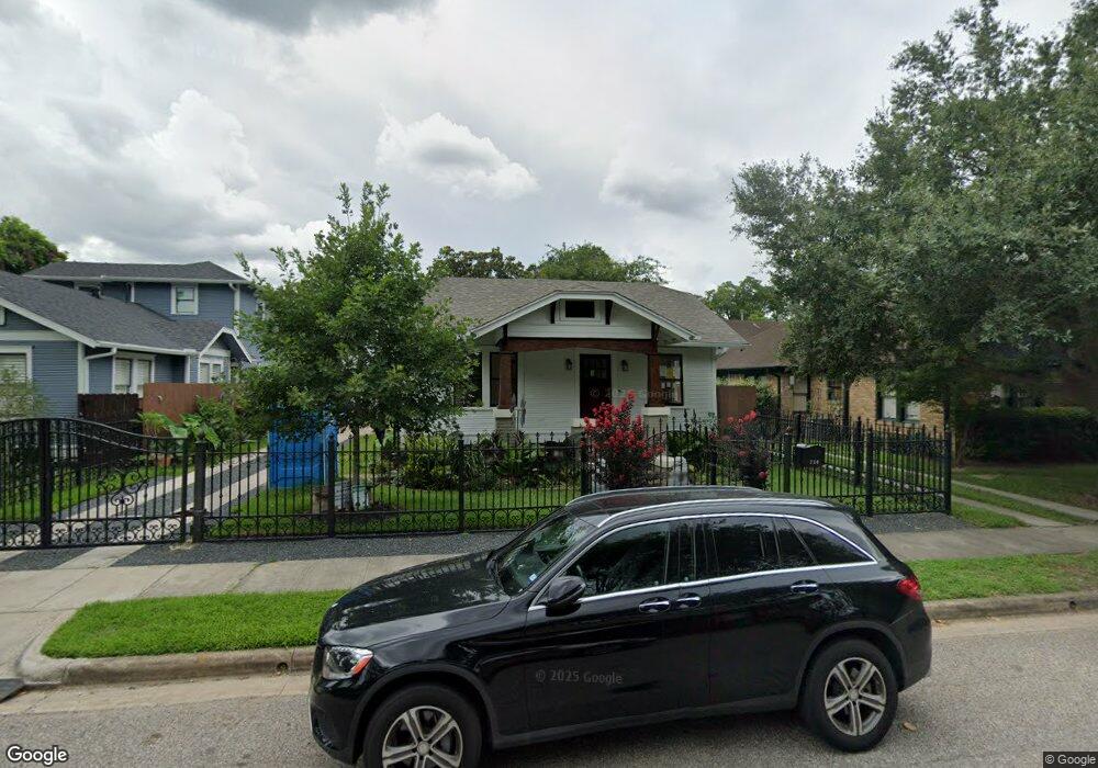 728 W Cottage St, Houston, TX 77009 - photo 1
