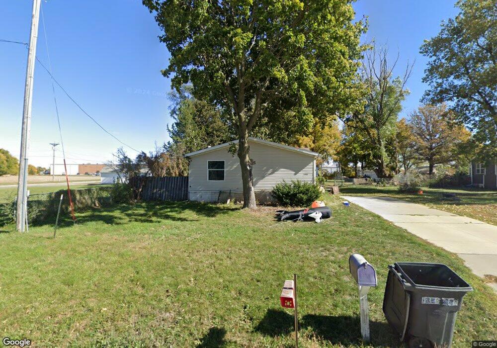 1400 E 12th St N, Newton, IA 50208 - photo 1