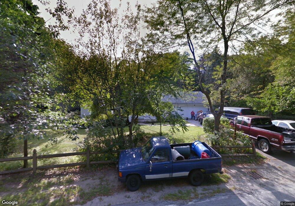 74 Peaslee Rd, MerriMacK, NH 03054 - photo 1