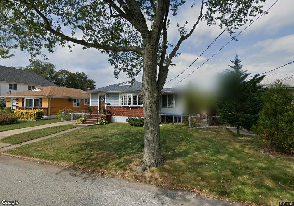 129 Riche Ave, Staten Island, NY 10314 - photo 1