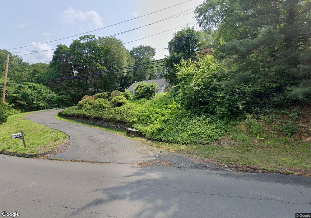 699 Wheelers Farms Rd, Milford, CT 06461 - photo 1