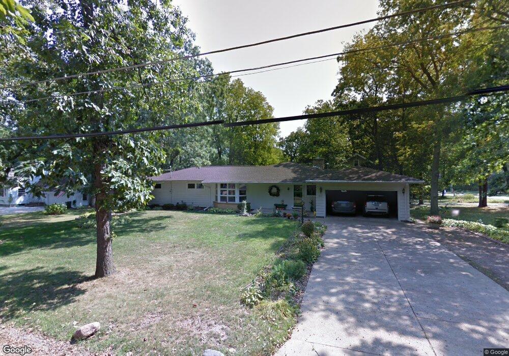 1922 Edwards Ave, Cedar Falls, IA 50613 - photo 1