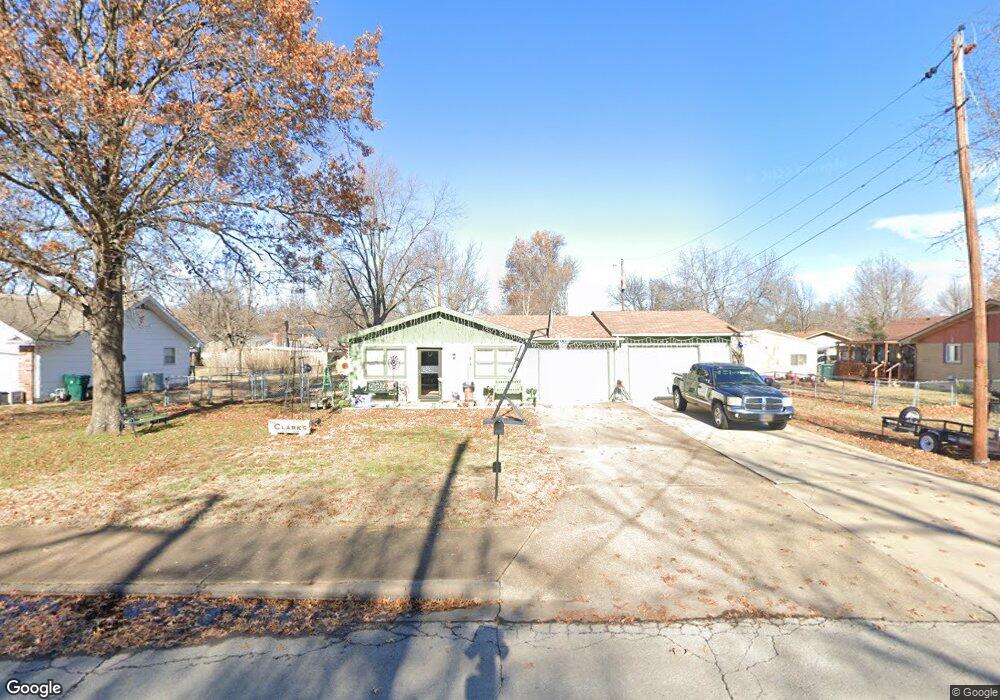 2819 Briggs Ave, Parsons, KS 67357 - photo 1