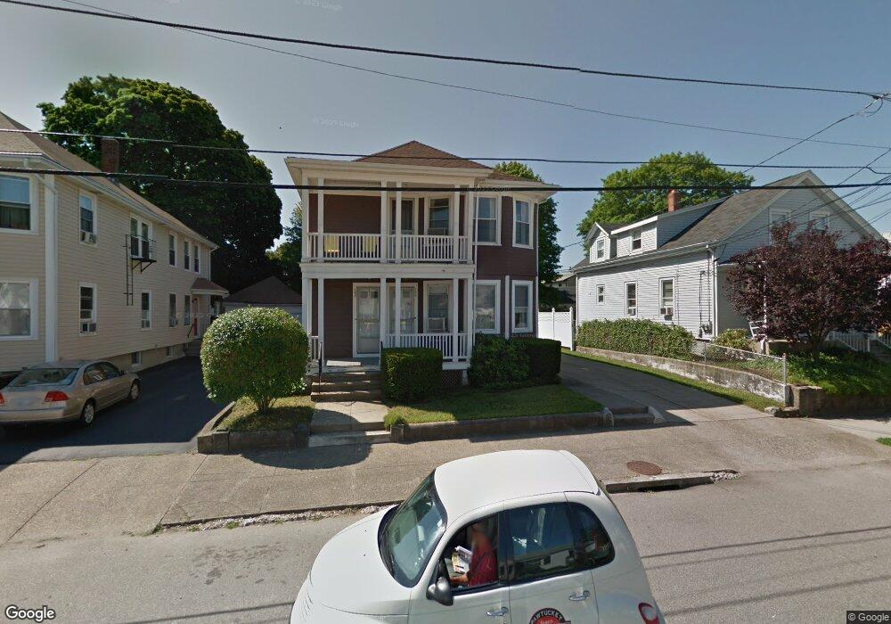 185 Suffolk Ave, Pawtucket, RI 02861 - photo 1