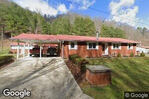 1336 Dry Creek Rd, Topmost, KY 41862