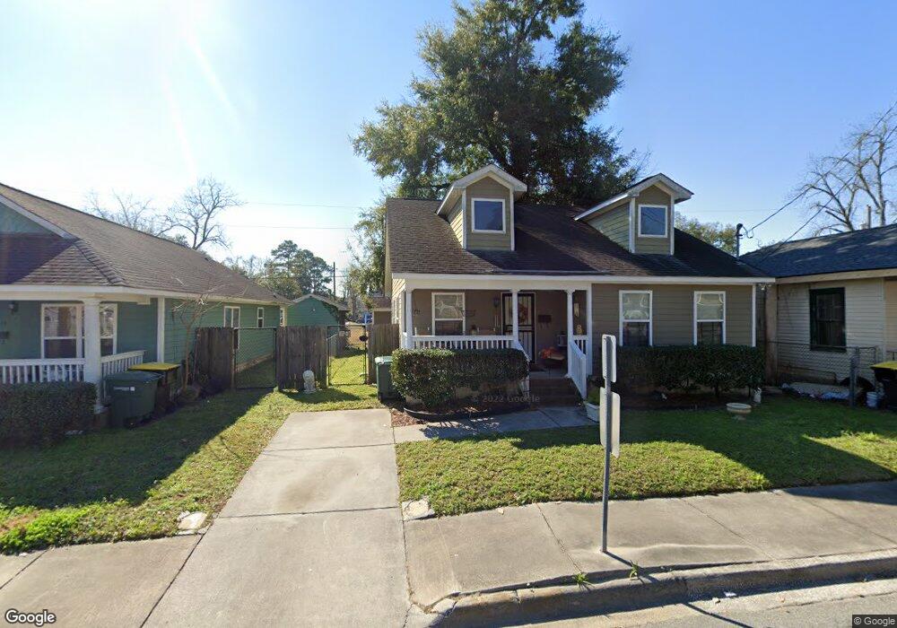 1217 E Waldburg St, Savannah, GA 31404 - photo 1