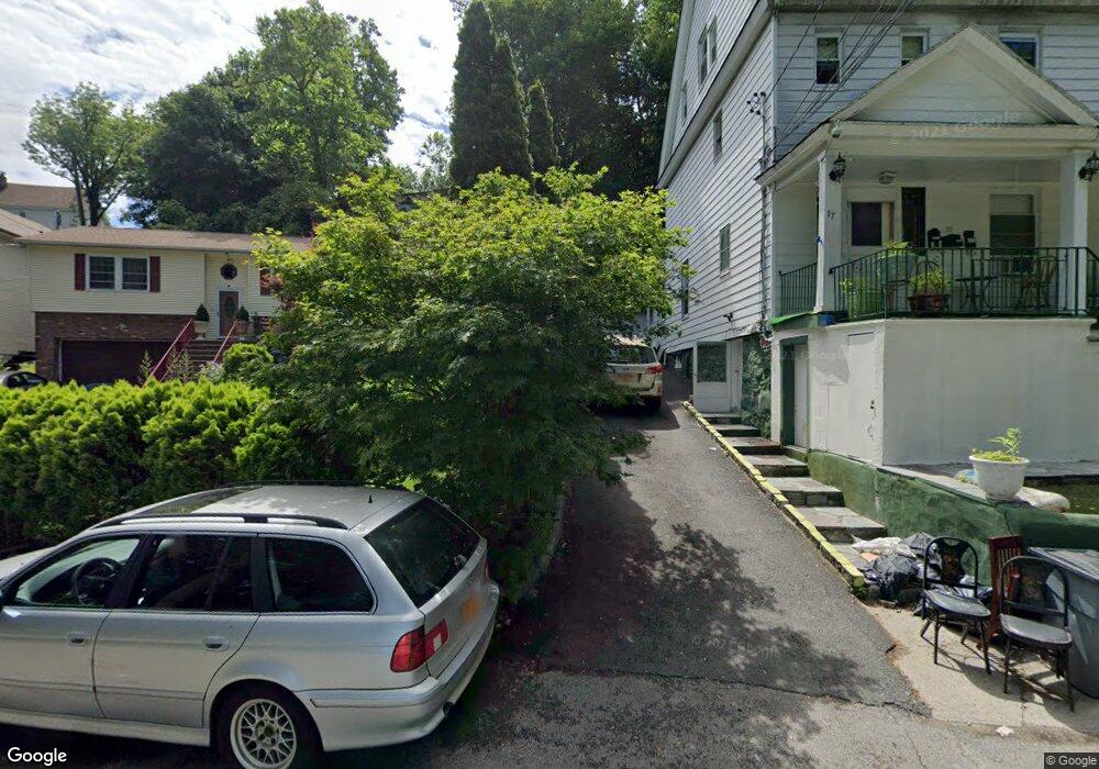 70 Aqueduct Place, Yonkers, NY 10701 - photo 1