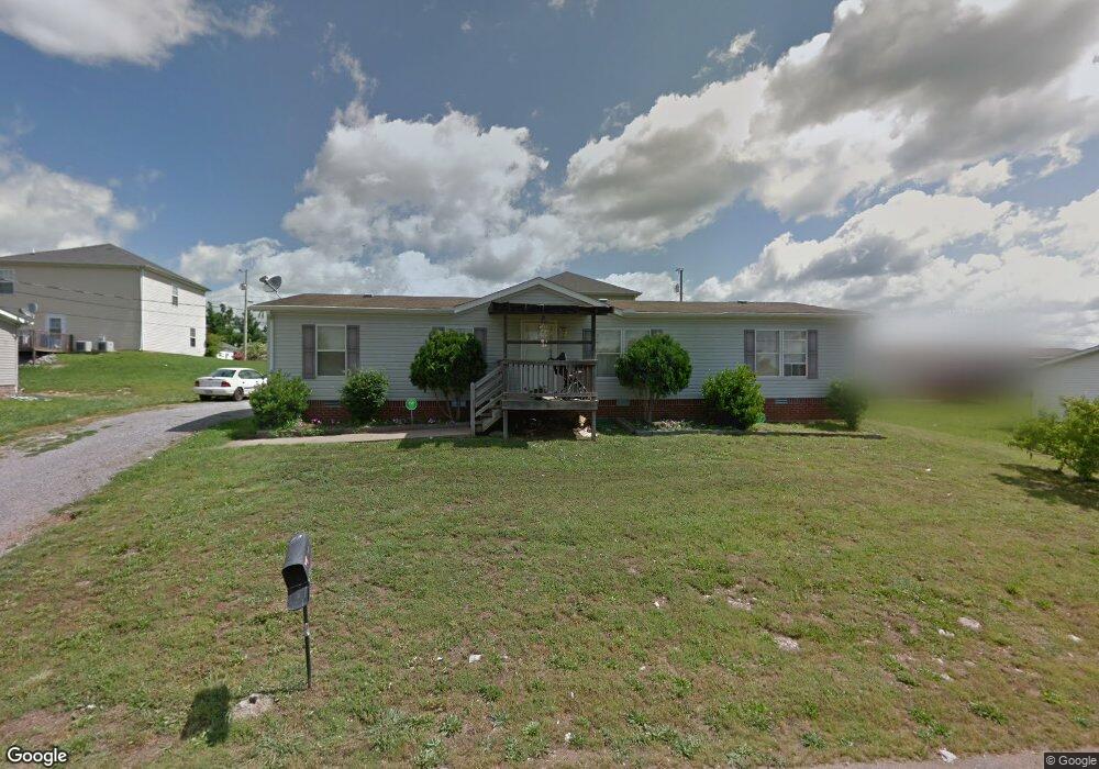 406 Quarry St, Shelbyville, TN 37160 - photo 1