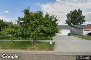 514 7th Ave NE, Hazen, ND 58545
