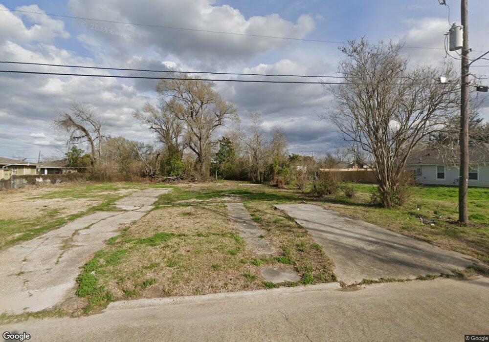 405 Magnolia St, Lake Charles, LA 70601 - photo 1