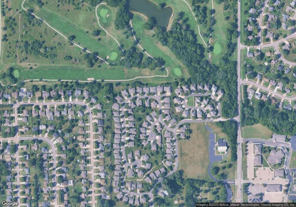 2732 SW Bluestem Dr, Topeka, KS 66614 - photo 1