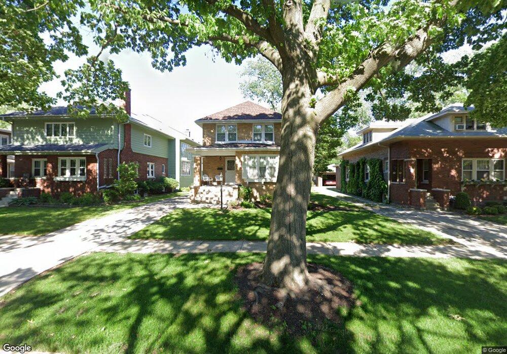 355 N Maple Ave, Elmhurst, IL 60126 - photo 1