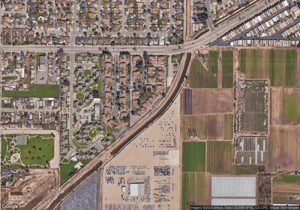 5220 Longfellow Way, Oxnard, CA 93033 - photo 1