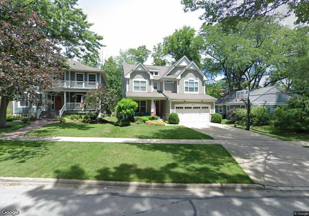 513 E 8th Ave, Naperville, IL 60563 - photo 1