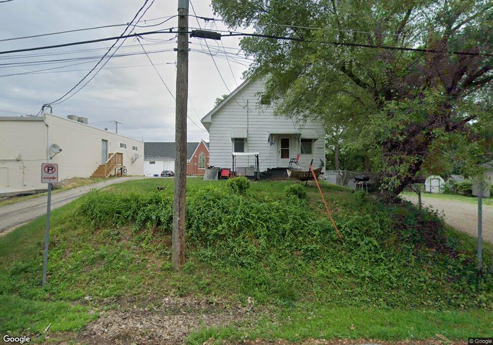 1803 Adams St, Davenport, IA 52803 - photo 1