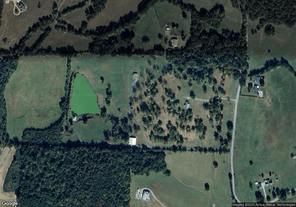 858 New Hope Rd, Shelbyville, TN 37160 - photo 1