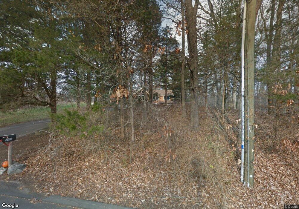 295 Spring Water Ln, New Canaan, CT 06840 - photo 1