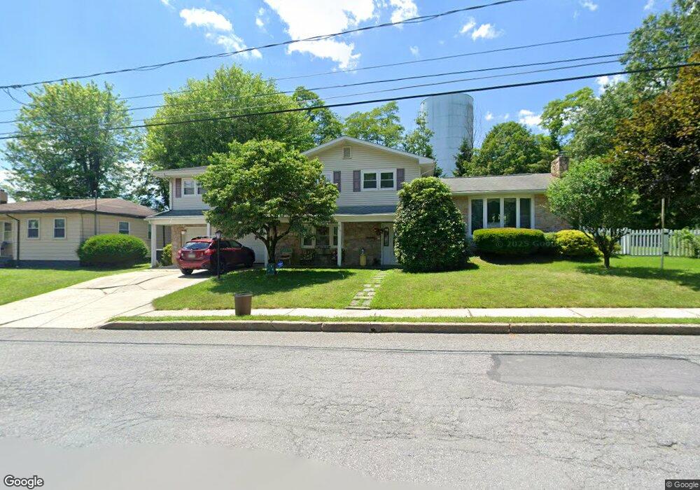 518 Lombard St, Tamaqua, PA 18252 - photo 1