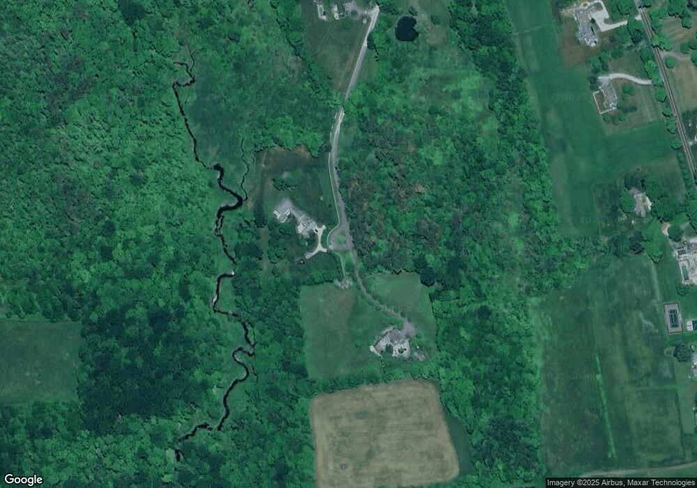 8 Carriage Ln, Litchfield, CT 06759 - photo 1