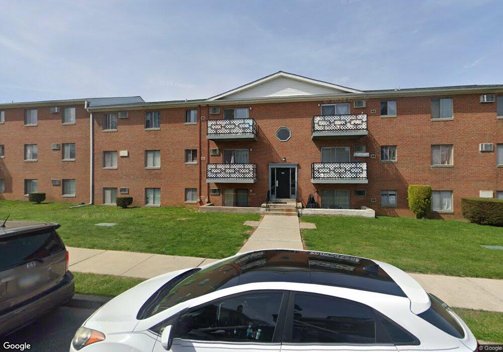 910 S 12th St unit F-3, Allentown, PA 18103 - photo 1