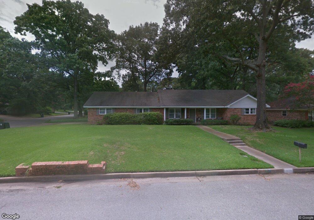 1529 Kensington Dr, Tyler, TX 75703 - photo 1