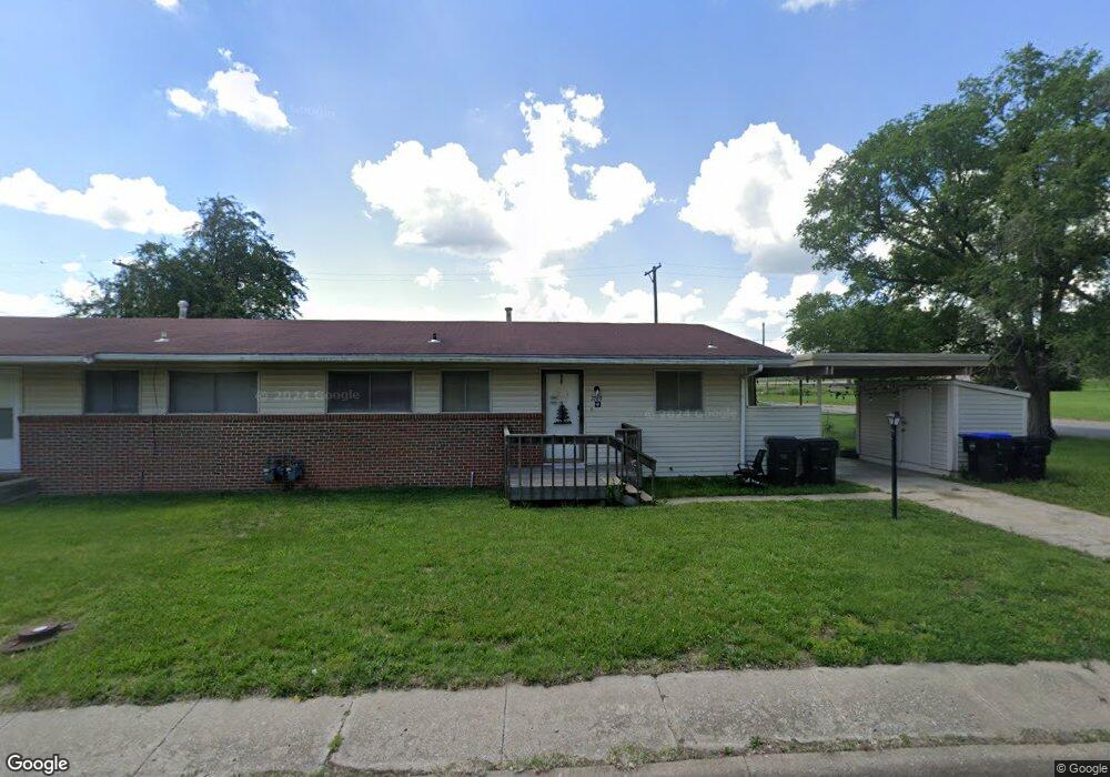 7109 SW Glencrest Dr, Topeka, KS 66619 - photo 1