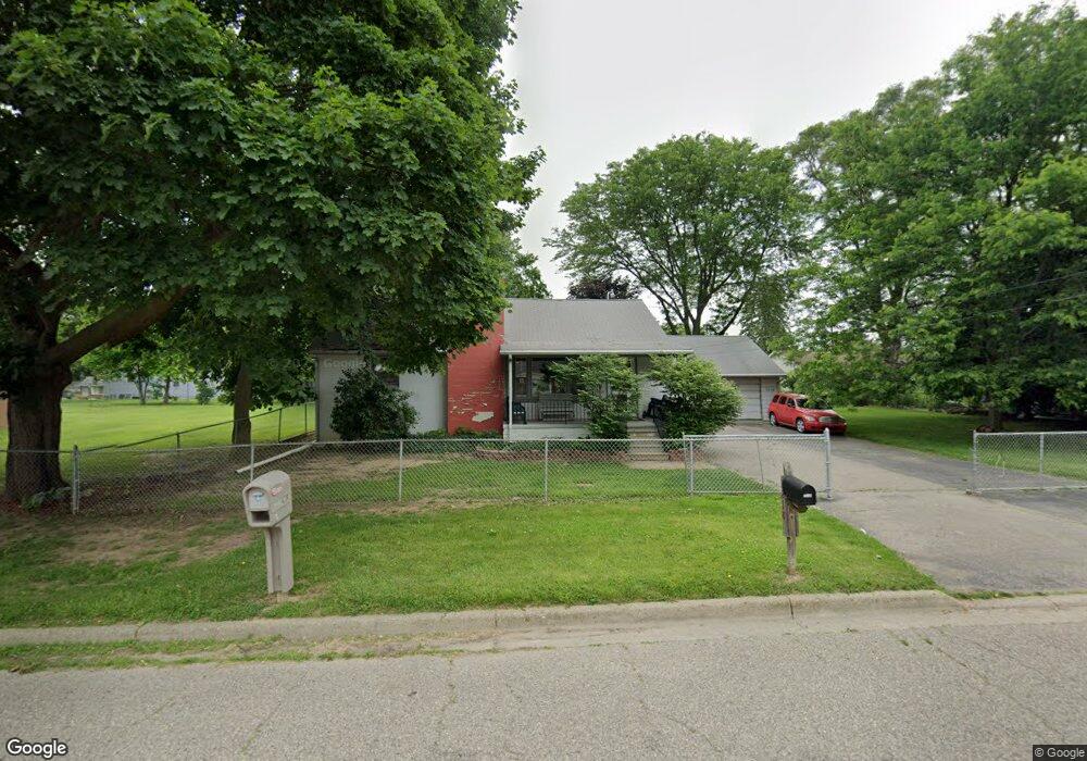 1218 W Kurtz Ave, Flint, MI 48505 - photo 1