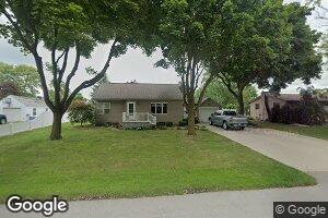541 S 6th St, Sebewaing, MI 48759