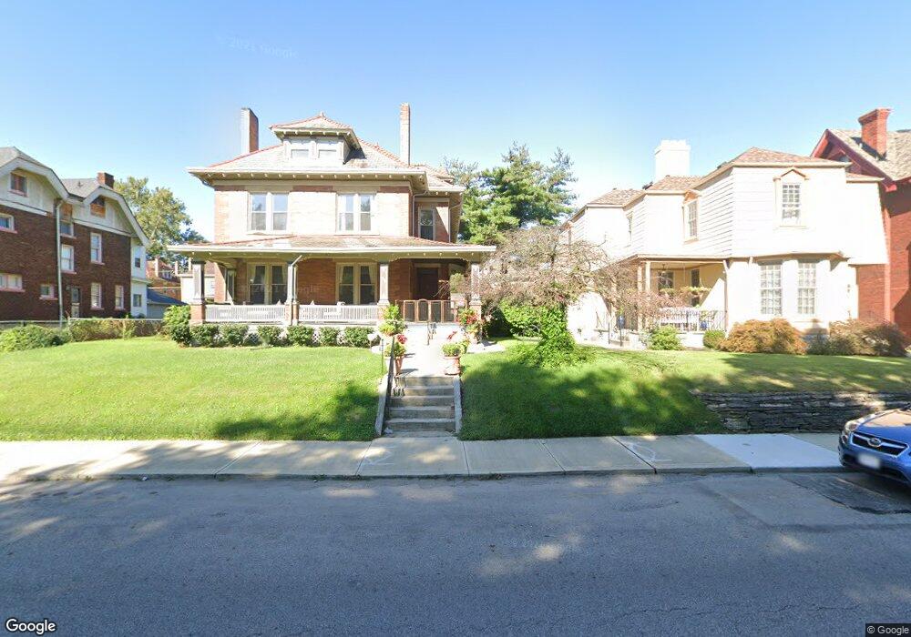 39 Franklin Park W, Columbus, OH 43205 - photo 1