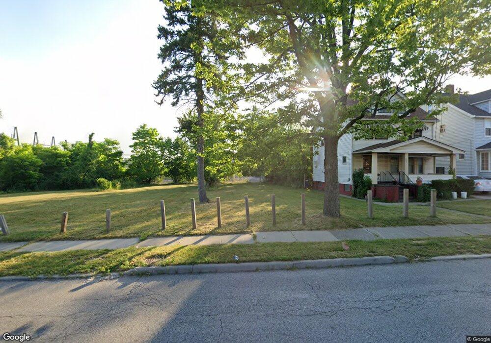 1733 Coit Ave, Cleveland, OH 44112 - photo 1