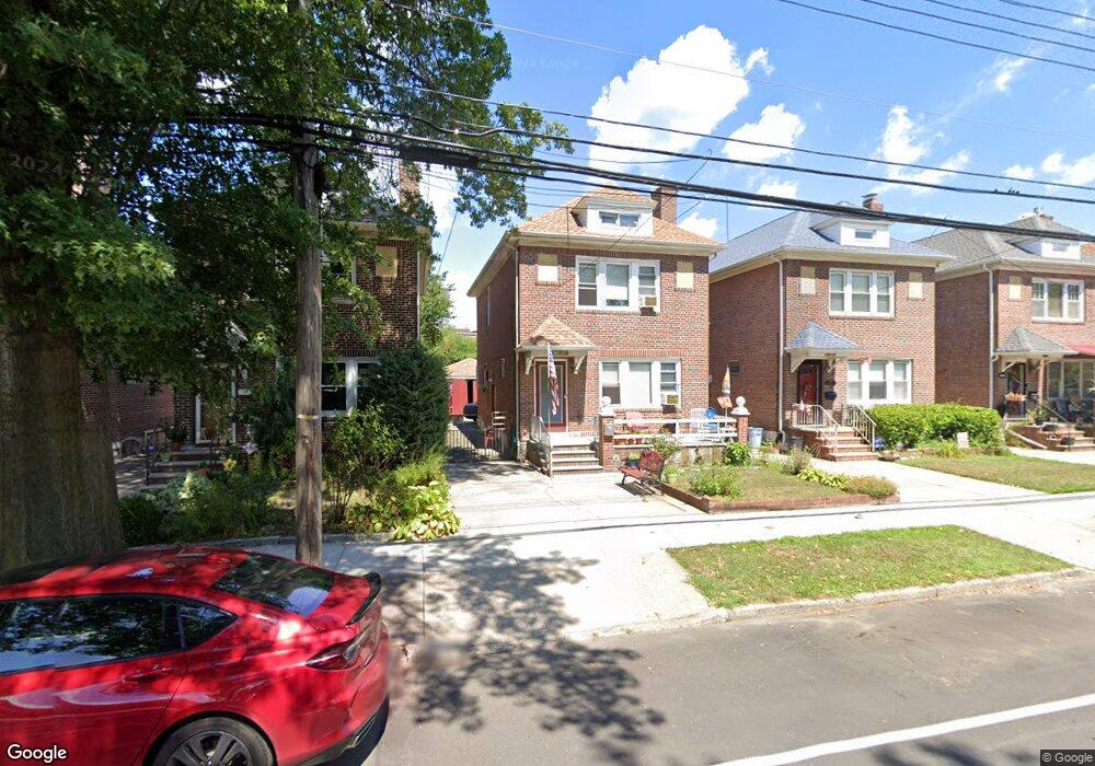 146-17 W Willets Pts Blv St, Whitestone, NY 11357 - photo 1