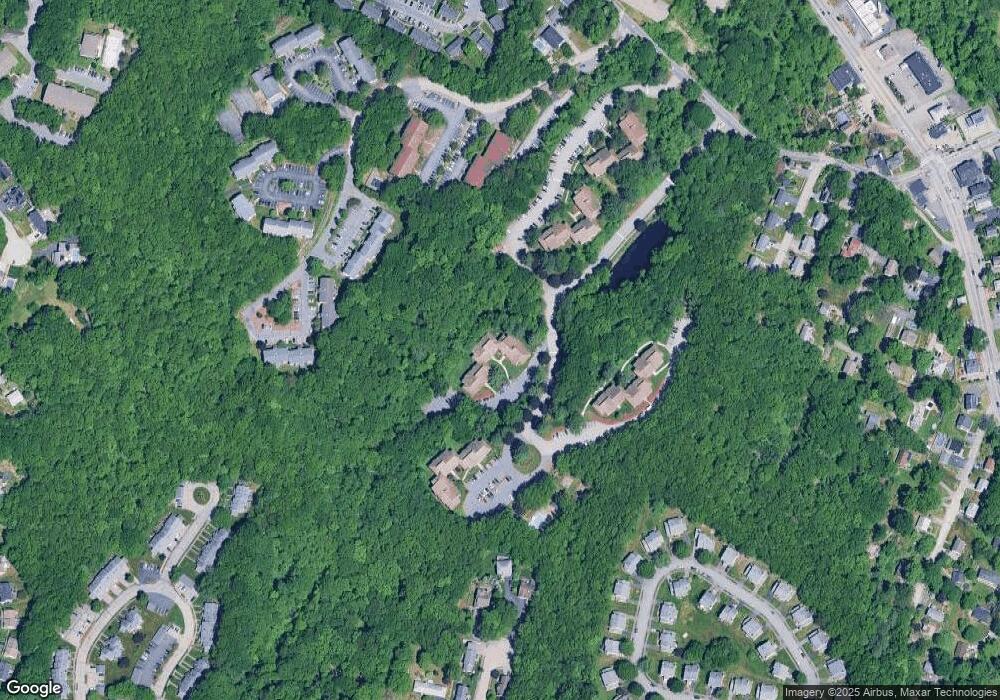 380 380 Sunderland Rd unit 34, Worcester, MA 01604 - photo 1